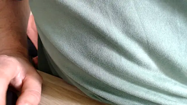 Snapshot of mrbigballs chatting on 07-27-26, 02:02 mrbigballs online show from 07-27-26, 02:02