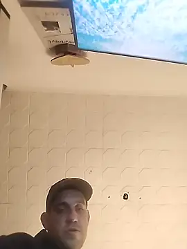 Snapshot of Codymc89 chatting on 10-22-25, 07:24 Codymc89 online show from 10-22-25, 07:24