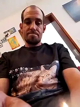 Snapshot of Codymc89 chatting on 05-25-26, 03:40 Codymc89 online show from 05-25-26, 03:40
