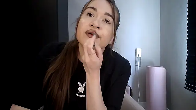 avajade online show from 03-27-26, 11:10