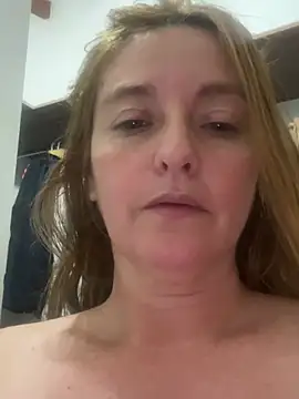 Snapshot of moniquerainx chatting on 02-10-25, 02:30 moniquerainx online show from 02-10-25, 02:30