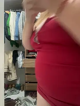 Snapshot of moniquerainx chatting on 03-21-25, 03:33 moniquerainx online show from 03-21-25, 03:33