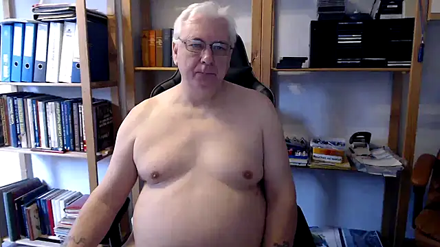 Snapshot of SchwanzhureXXL chatting on 02-22-25, 08:50 SchwanzhureXXL online show from 02-22-25, 08:50