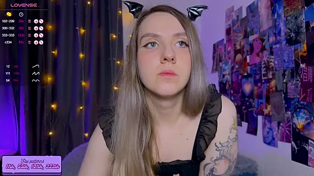 HotaruTomo online show from 09-14-25, 09:47