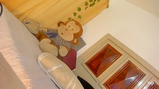 JessicaSloan online show from 11-07-25, 02:17