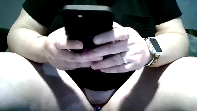 Oklahoma Horny Wife online show from 04-23-26, 01:07