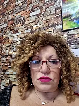 Hot Azaleea online show from 12-20-25, 07:15