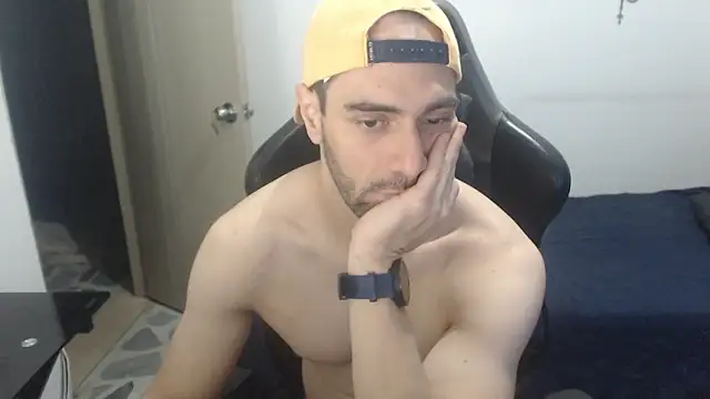 samuelgarcia  online show from 01-06-26, 09:24