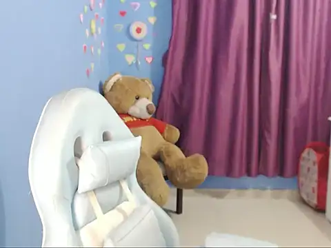 BOREAL MOON online show from 02-15-25, 09:59