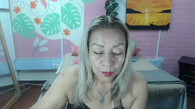 Snapshot of ZAMANTHA chatting on 06-30-26, 03:46 ZAMANTHA online show from 06-30-26, 03:46