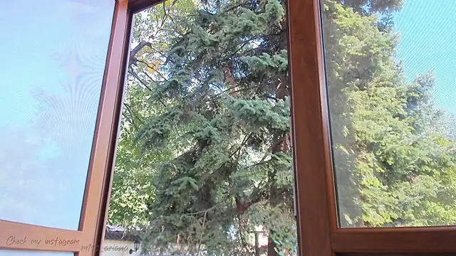 Miss Ariana  online show from 09-14-25, 07:18