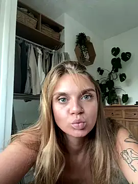 jessieamy online show from 09-22-25, 05:15