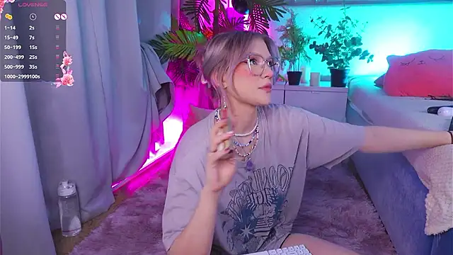 Snapshot of Crazy_Wine chatting on 12-08-24, 10:57 Crazy Wine online show from 12-08-24, 10:57