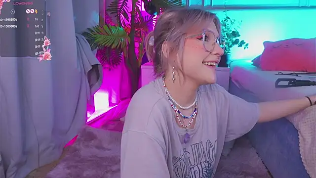 Snapshot of Crazy_Wine chatting on 12-09-24, 02:02 Crazy Wine online show from 12-09-24, 02:02