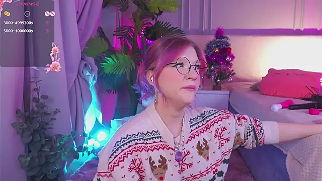 Snapshot of Crazy_Wine chatting on 12-25-24, 09:54 Crazy Wine online show from 12-25-24, 09:54