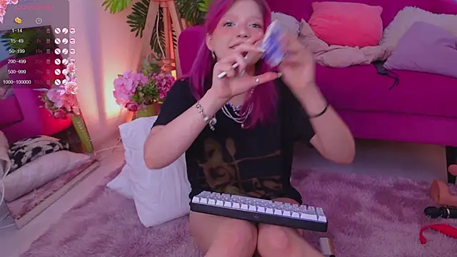 Snapshot of Crazy_Wine chatting on 02-09-25, 02:29 Crazy Wine online show from 02-09-25, 02:29