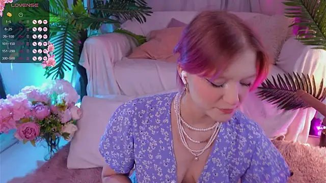 Snapshot of Crazy_Wine chatting on 02-28-25, 03:15 Crazy Wine online show from 02-28-25, 03:15