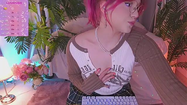 Snapshot of Crazy_Wine chatting on 03-15-25, 05:15 Crazy Wine online show from 03-15-25, 05:15