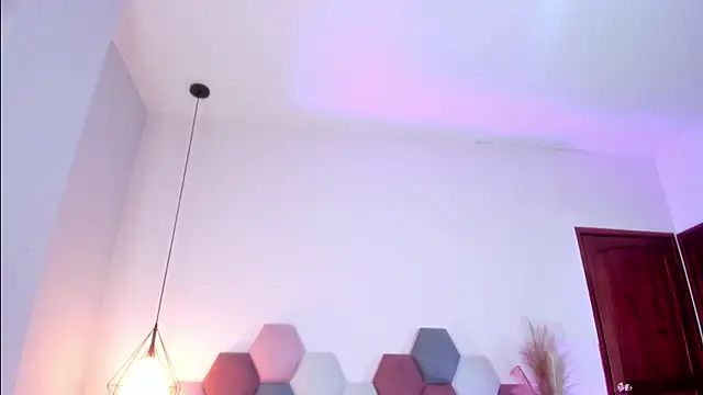 Snapshot of JupiteFox chatting on 01-31-25, 09:05 JupiteFox online show from 01-31-25, 09:05