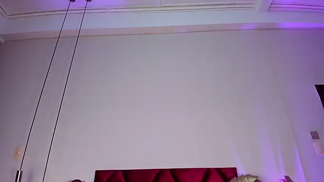 Snapshot of JupiteFox chatting on 03-19-25, 12:37 JupiteFox online show from 03-19-25, 12:37