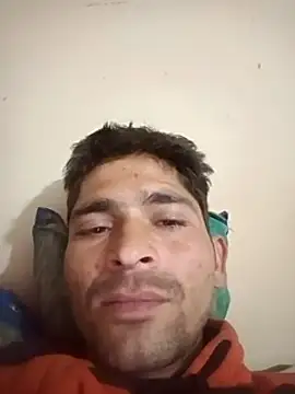 Snapshot of SunnyleoneBG chatting on 12-19-24, 12:01 SunnyleoneBG online show from 12-19-24, 12:01