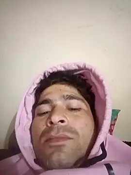 Snapshot of SunnyleoneBG chatting on 12-27-24, 07:46 SunnyleoneBG online show from 12-27-24, 07:46