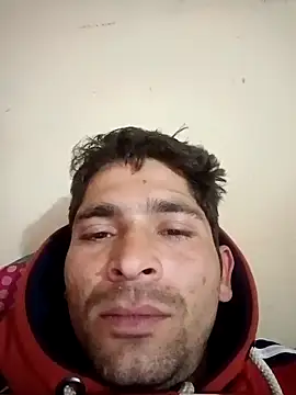 Snapshot of SunnyleoneBG chatting on 12-31-24, 03:12 SunnyleoneBG online show from 12-31-24, 03:12