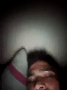 Snapshot of SunnyleoneBG chatting on 02-14-25, 06:19 SunnyleoneBG online show from 02-14-25, 06:19