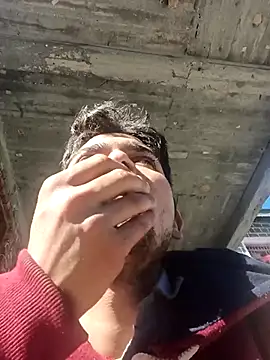 Snapshot of SunnyleoneBG chatting on 03-21-25, 03:44 SunnyleoneBG online show from 03-21-25, 03:44