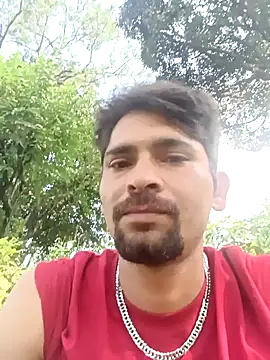 Snapshot of SunnyleoneBG chatting on 09-21-25, 04:14 SunnyleoneBG online show from 09-21-25, 04:14