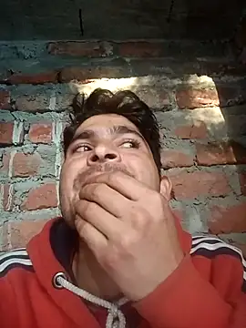 Snapshot of SunnyleoneBG chatting on 11-18-25, 10:52 SunnyleoneBG online show from 11-18-25, 10:52