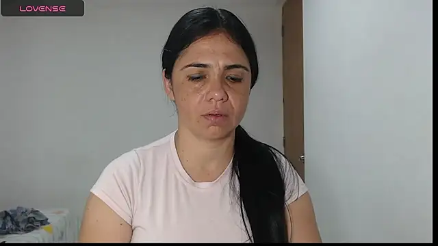 selena ferri online show from 10-20-25, 08:42