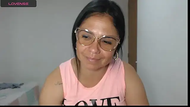 selena ferri online show from 10-25-25, 08:25