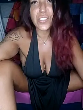 Snapshot of allyson22andy chatting on 09-24-25, 09:07 allyson22andy online show from 09-24-25, 09:07