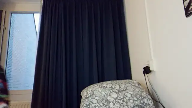 Snapshot of AsiaGoesPro chatting on 12-02-25, 07:36 AsiaGoesPro online show from 12-02-25, 07:36