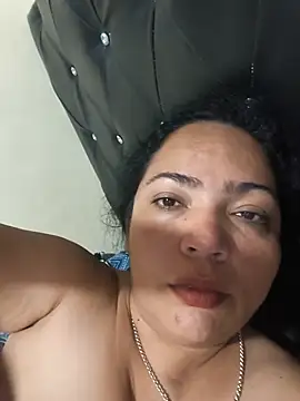 Snapshot of NIKOLE1301 chatting on 06-14-26, 01:14 NIKOLE1301 online show from 06-14-26, 01:14