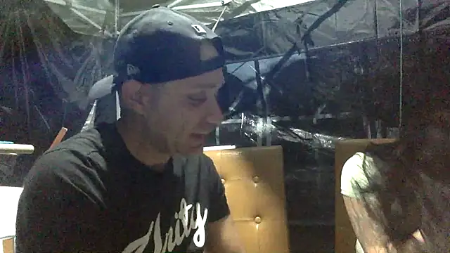 Snapshot of secretnightsociety chatting on 12-17-25, 09:48 secretnightsociety online show from 12-17-25, 09:48