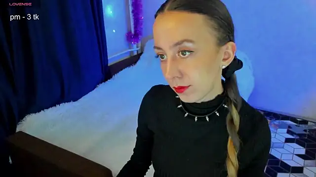 CurlySteph online show from 01-11-25, 09:46