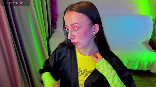 CurlySteph online show from 01-08-26, 05:26