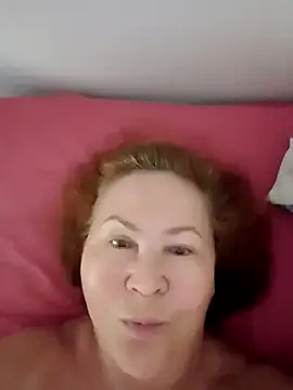 Hottie-Mom online show from 09-09-25, 07:52