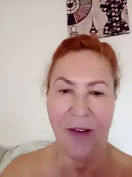 Hottie-Mom online show from 11-01-25, 09:00