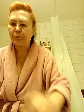 Hottie-Mom online show from 02-27-26, 10:37