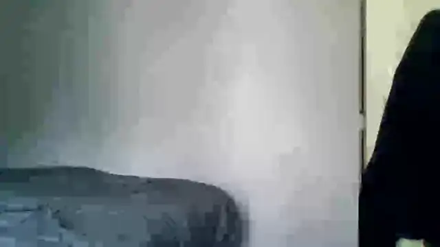 Snapshot of bigdickplay99 chatting on 06-10-26, 01:21 bigdickplay99 online show from 06-10-26, 01:21