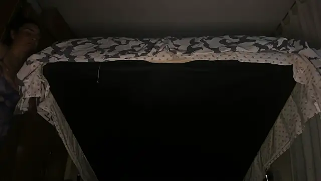 stefany miller77 online show from 05-20-26, 06:30