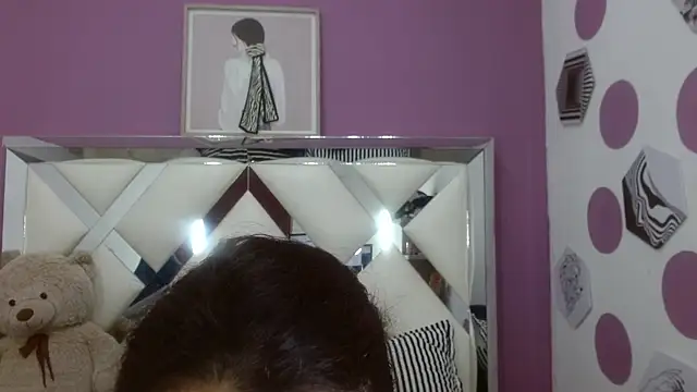 Snapshot of Kerly_Doll chatting on 07-17-26, 11:28 Kerly Doll online show from 07-17-26, 11:28