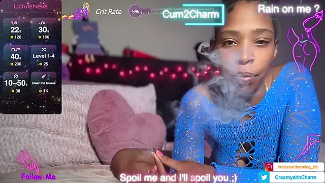 Snapshot of Cum2Charm chatting on 03-07-25, 02:12 Cum2Charm online show from 03-07-25, 02:12