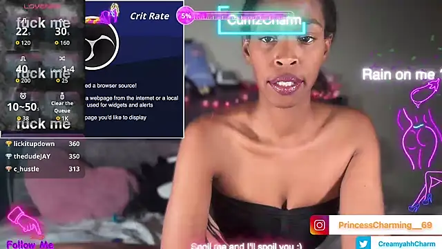 Snapshot of Cum2Charm chatting on 10-21-25, 02:56 Cum2Charm online show from 10-21-25, 02:56