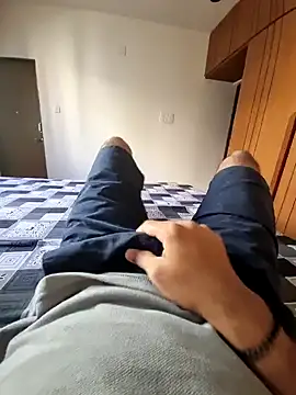 Snapshot of YourPersonall chatting on 12-10-24, 09:33 YourPersonall online show from 12-10-24, 09:33