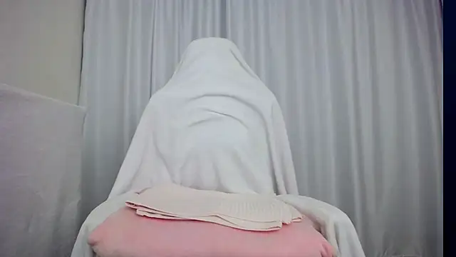 faceless  online show from 09-24-25, 08:06