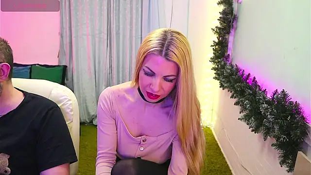 Snapshot of AlisaAleksandr chatting on 02-04-26, 01:11 AlisaAleksandr online show from 02-04-26, 01:11